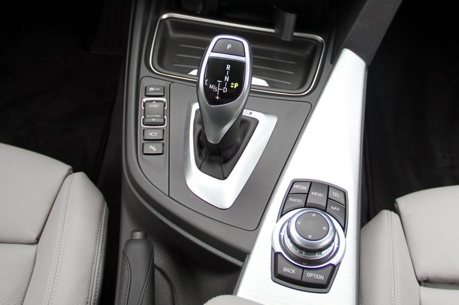  BMW ActiveHybrid 3 2013 года  (фото 14 из 43)